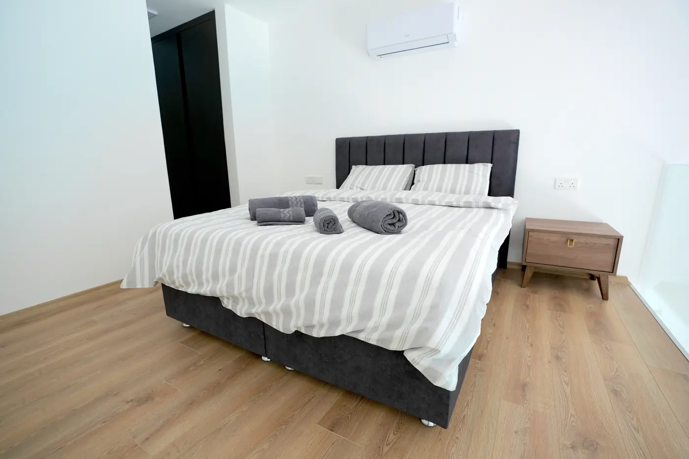 1+1 Loft — asma kattaki yatak odası